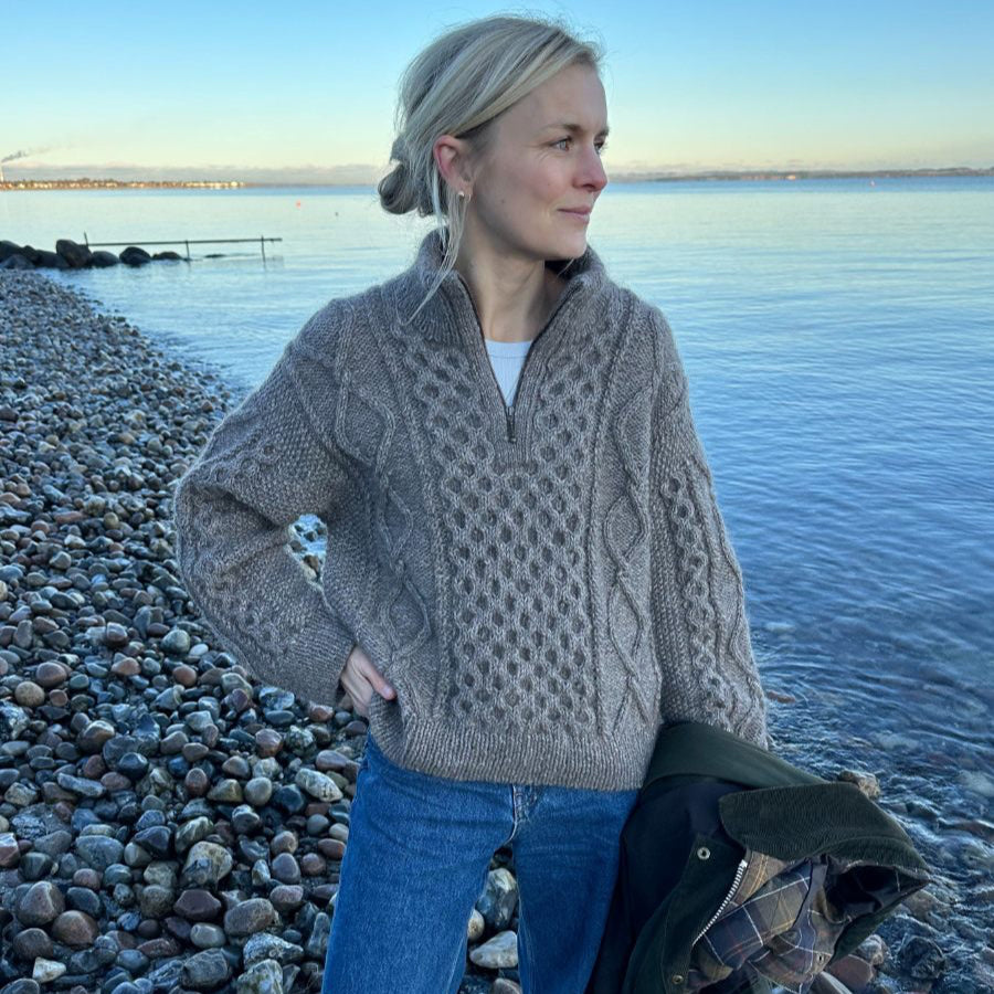 PetiteKnit - Dagmar Zipper Sweater