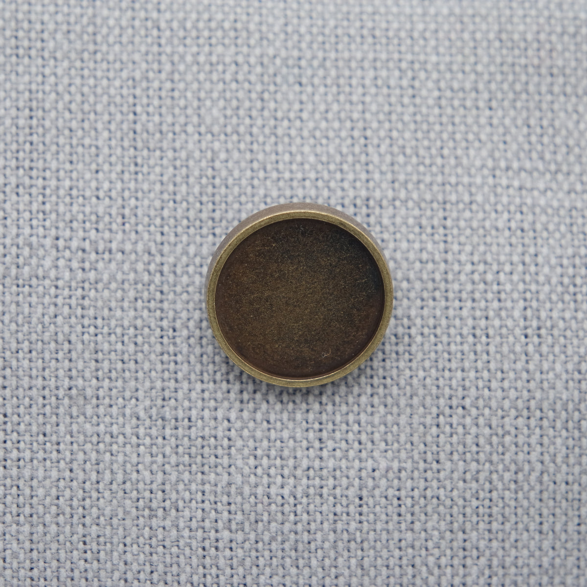 Metallic Button 25001