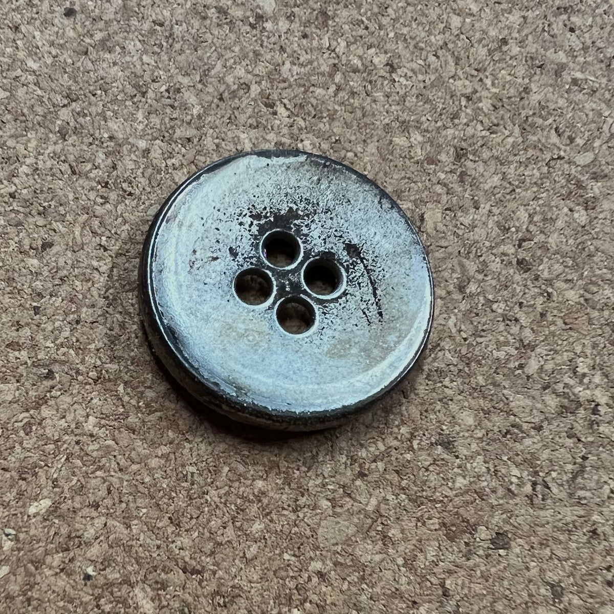 Metallic Button, Medium 20003